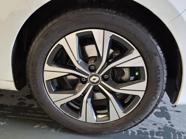 Renault Clio image 3