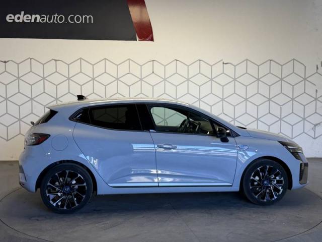 Renault Clio image 1