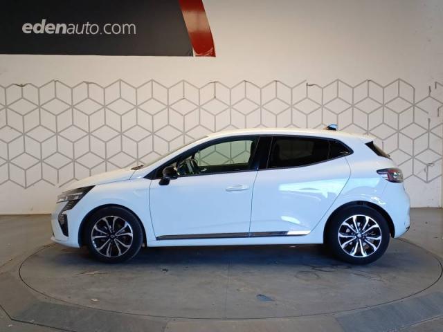 Renault Clio image 2