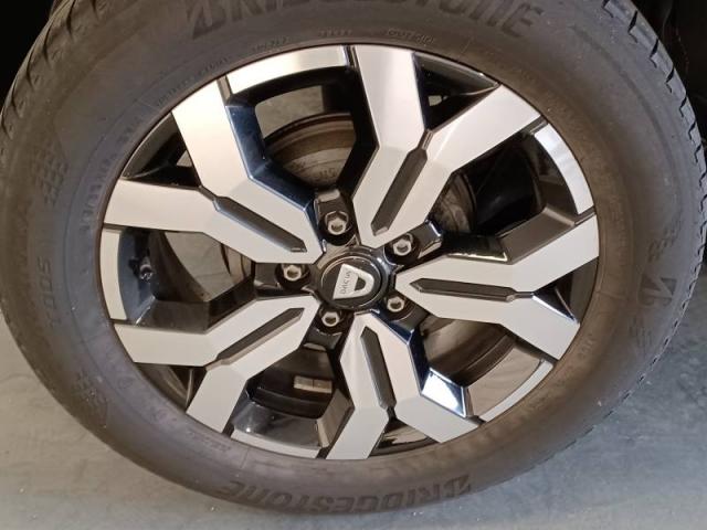 Dacia Duster image 8