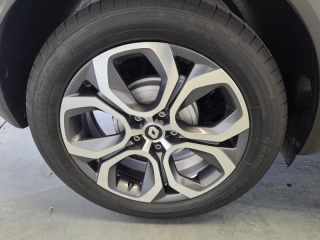 Renault Captur image 8