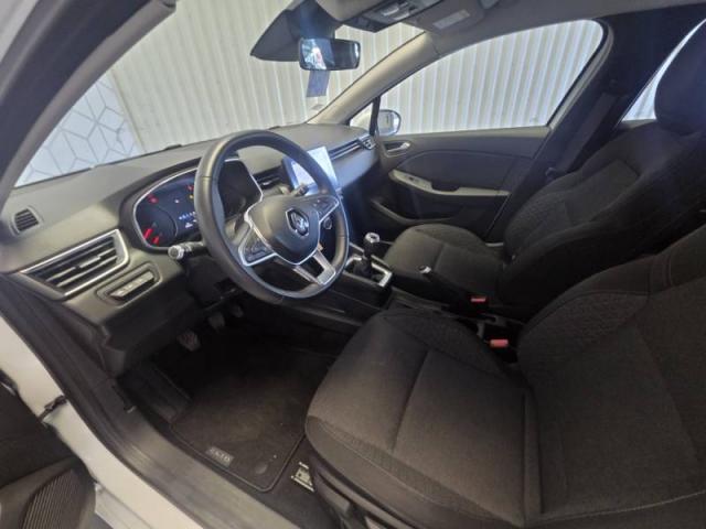 Renault Clio image 9