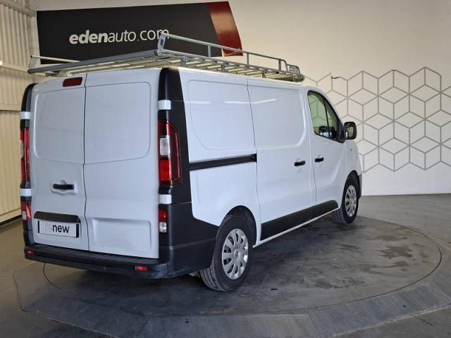 Renault Trafic image 2