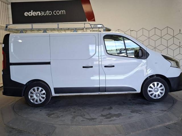 Renault Trafic image 8