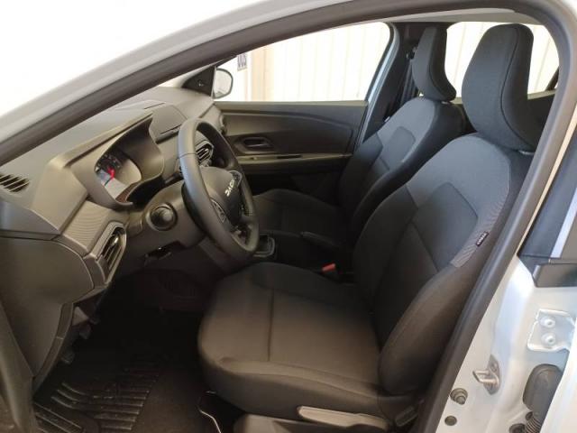 Dacia Sandero image 3