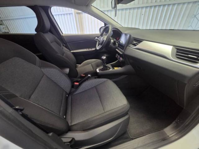 Renault Captur image 1