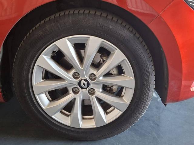 Renault Clio image 7