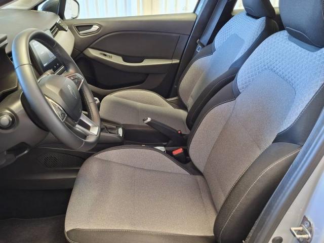 Renault Clio image 8