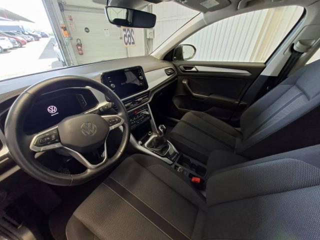 Volkswagen T-Roc image 5