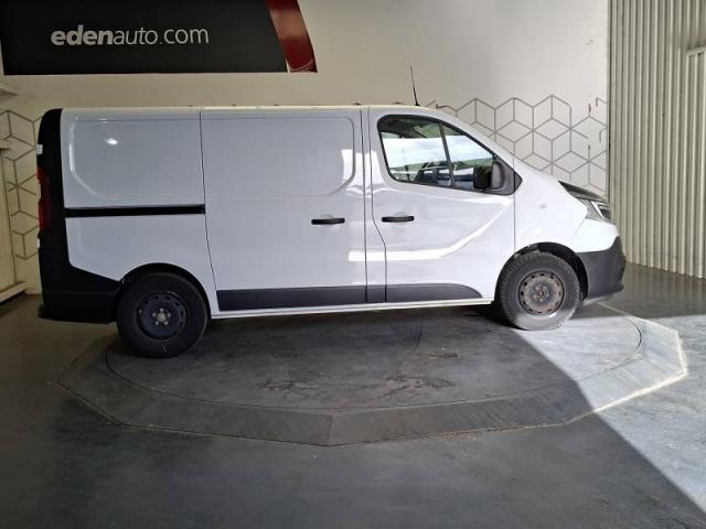 Renault Trafic image 8