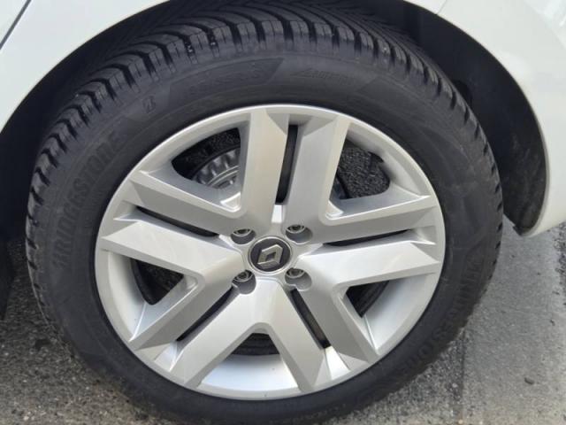 Renault Clio image 9