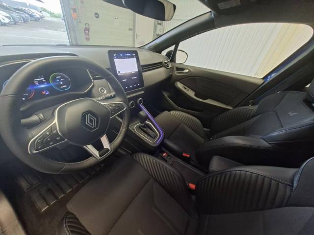 Renault Clio image 8