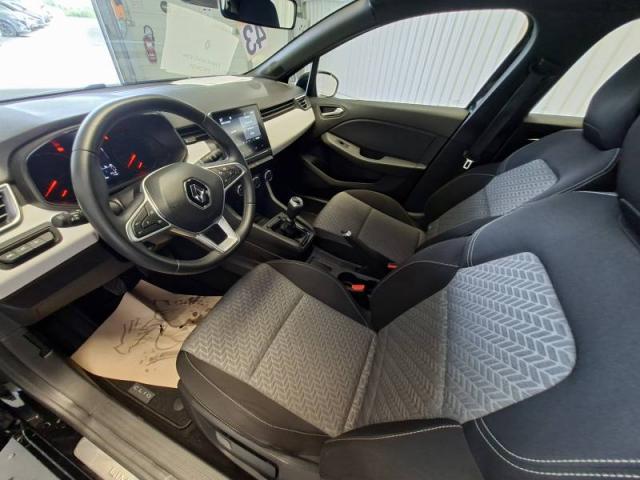 Renault Clio image 8