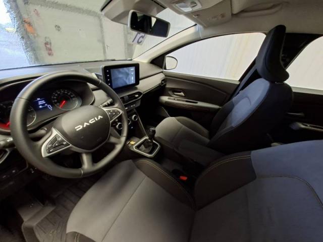 Dacia Sandero image 9