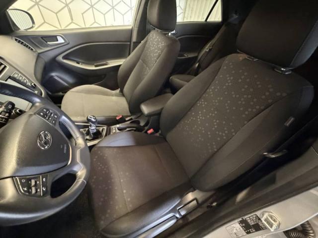 Hyundai I20 image 9