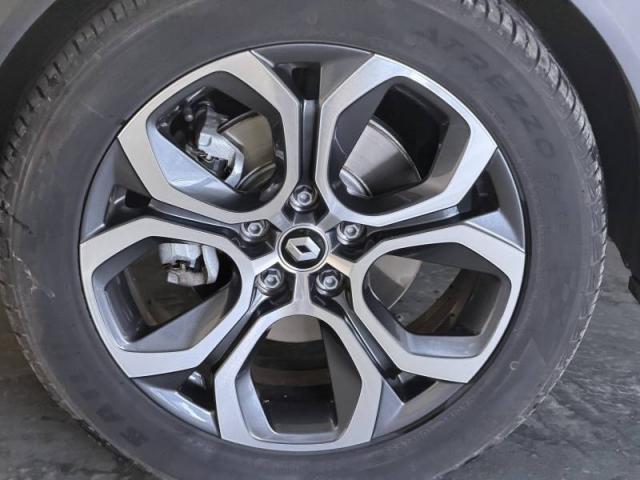Renault Captur image 2