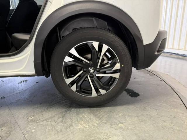 Peugeot 2008 image 4