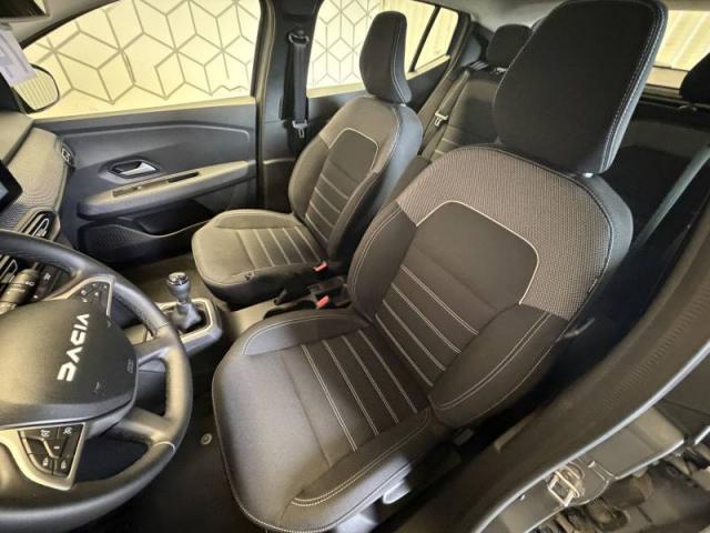 Dacia Sandero image 6