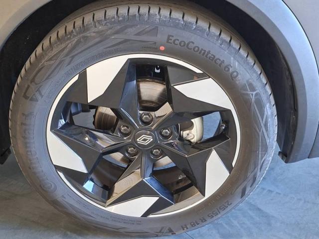 Renault Captur image 1