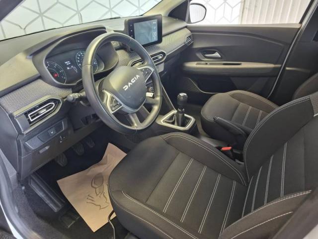 Dacia Sandero image 3