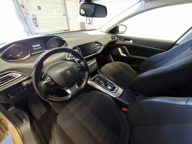 Peugeot 308 image 3