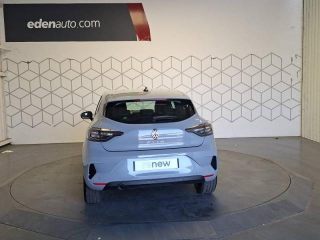 Renault Clio image 9