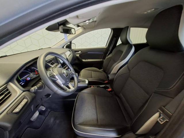Renault Captur image 1