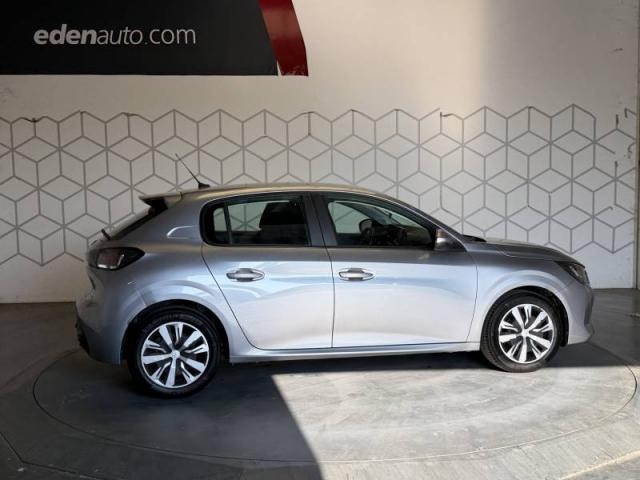 Peugeot 208 image 8