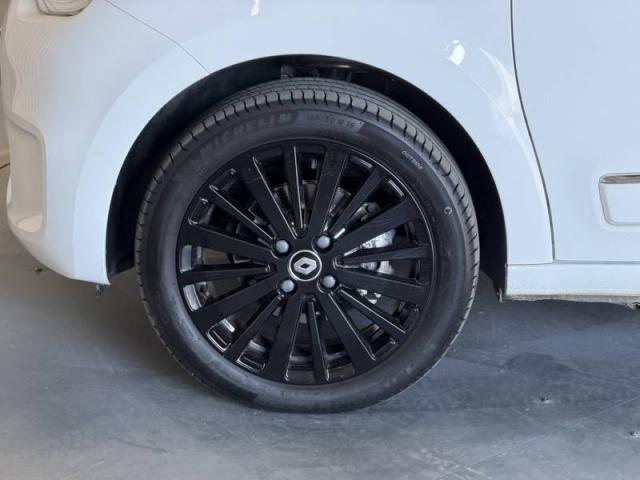 Renault Twingo image 9
