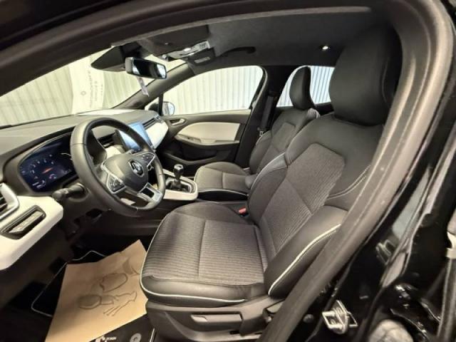 Renault Clio image 6