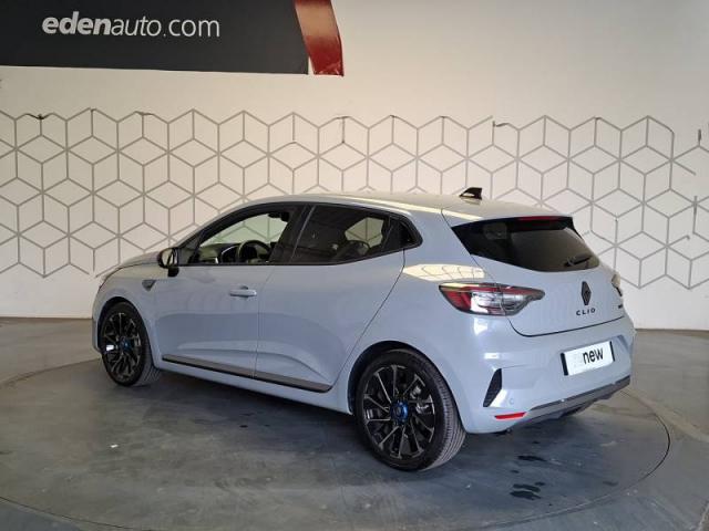 Renault Clio image 1