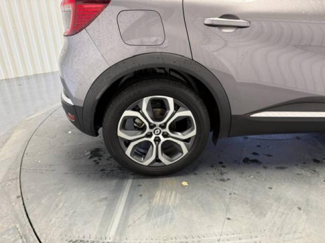 Renault Captur image 8