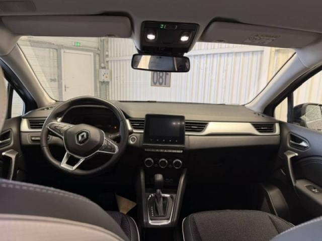 Renault Captur image 2