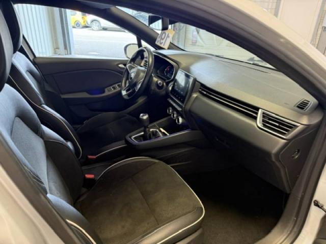 Renault Clio image 6