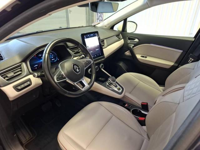 Renault Captur image 2