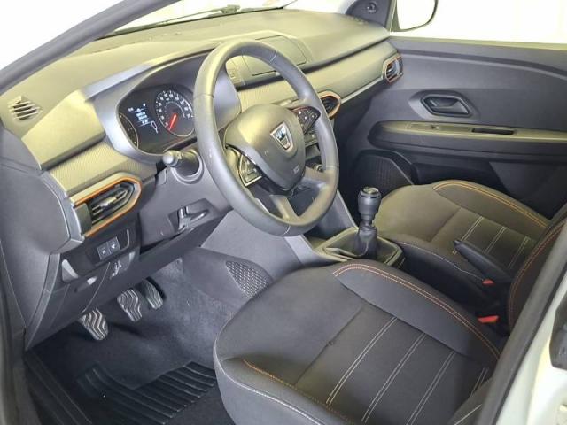 Dacia Sandero image 9