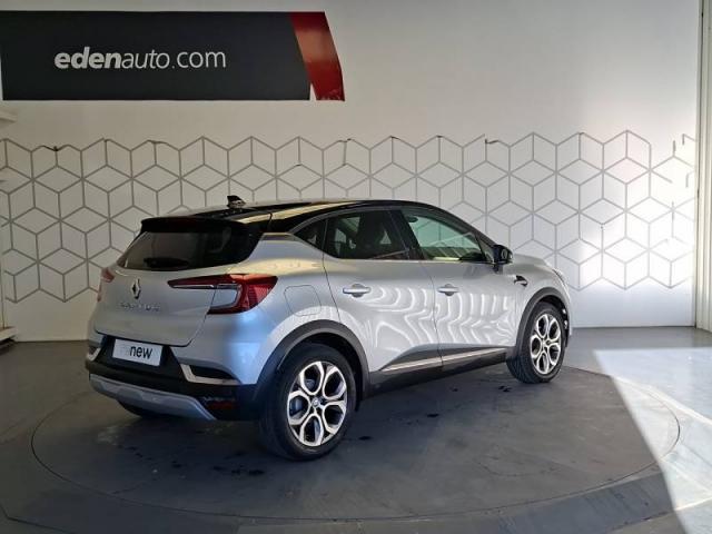 Renault Captur image 2