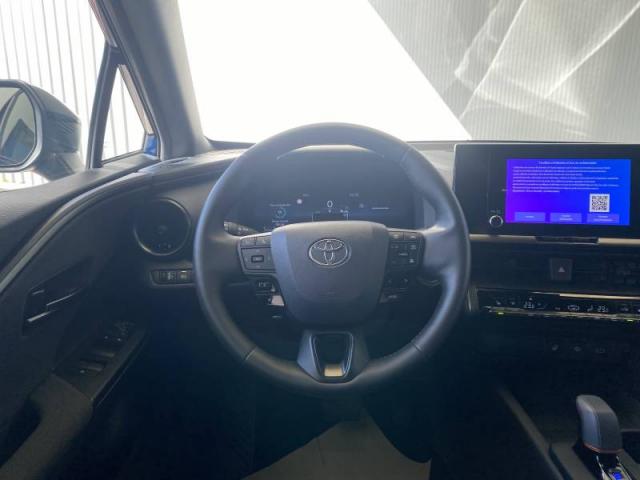 Toyota C-Hr image 5