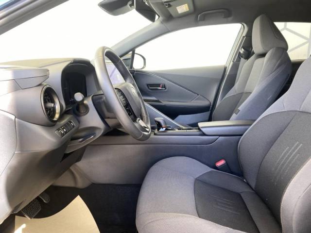 Toyota C-Hr image 3