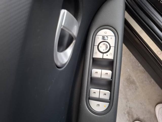 Hyundai Ioniq 5 image 7
