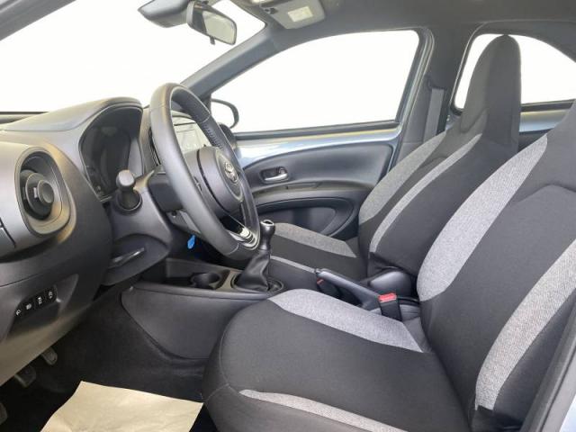 Toyota Aygo X image 3