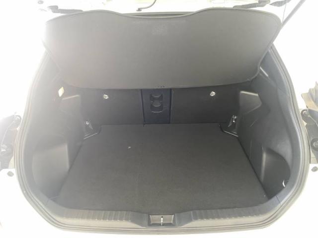 Toyota Yaris image 9