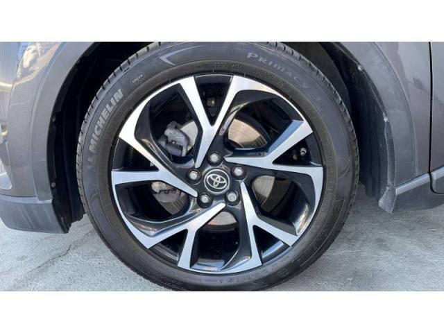 Toyota C-Hr image 4