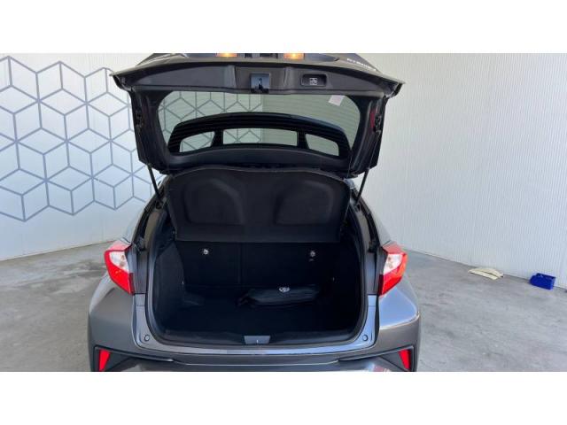 Toyota C-Hr image 7