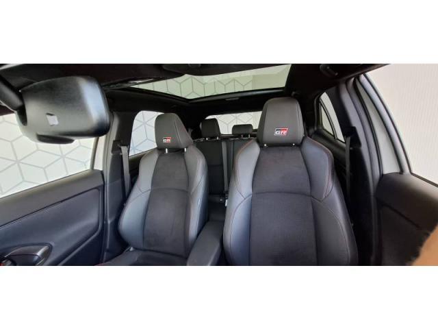 Toyota Yaris image 2