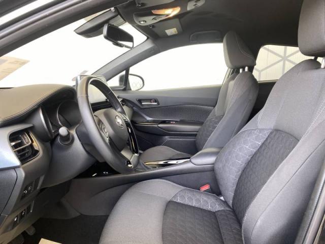 Toyota C-Hr image 7