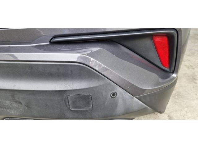 Toyota C-Hr image 7