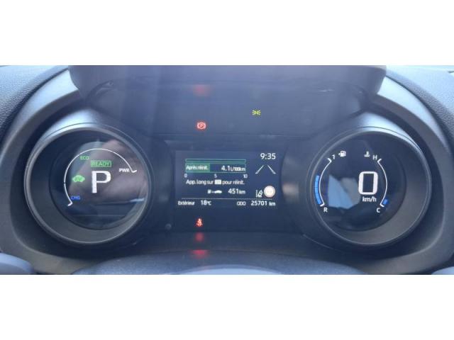 Toyota Yaris image 3