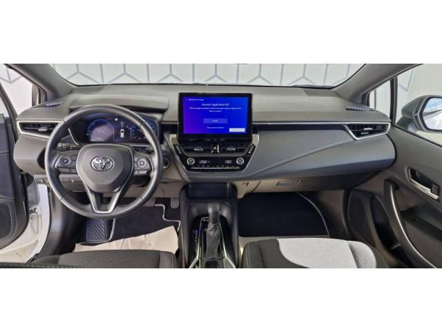 Toyota Corolla image 6