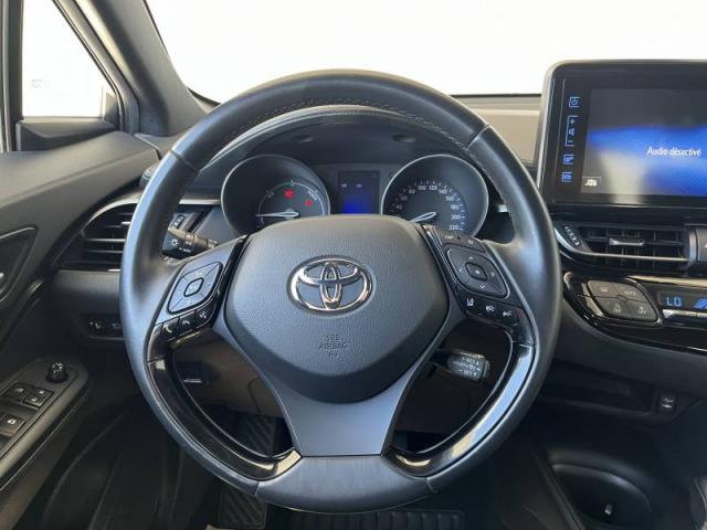 Toyota C-Hr image 9